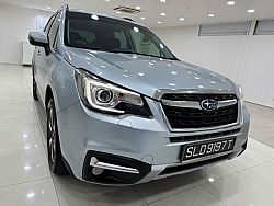 Subaru Forester 2.0I-L CVT 4WD Sunroof 2016 Silver Rear Entertainment